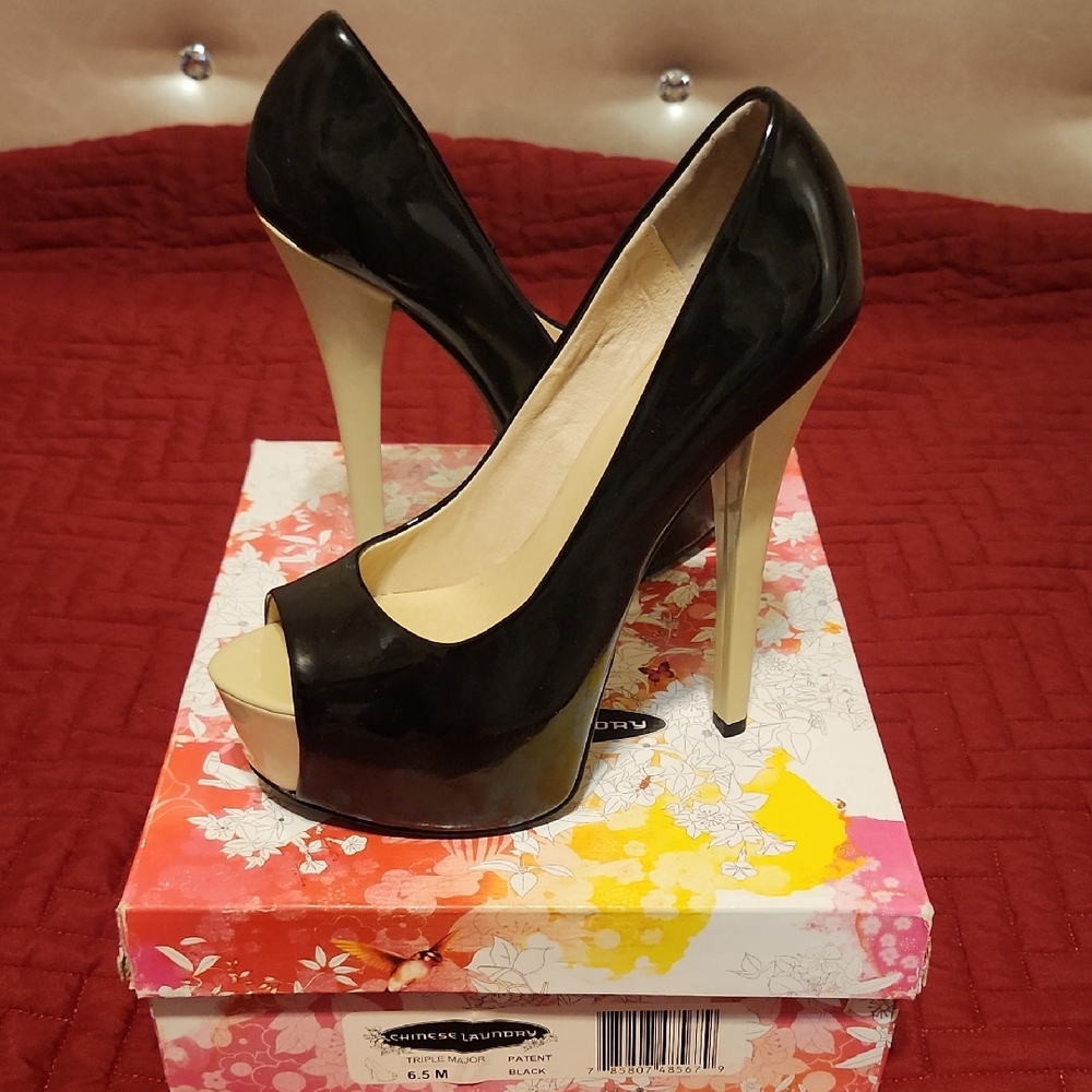Chinese Laundry Black and Cream Peep-Toe 5.5" Heels.